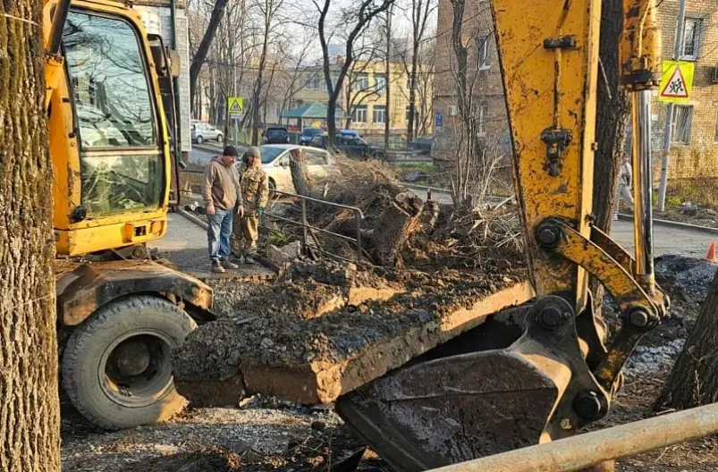 Во Владивостоке планируют восстановить еще один ливневый коллектор до конца года