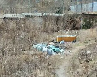 Еще об одной свалке сообщают жители Находки.